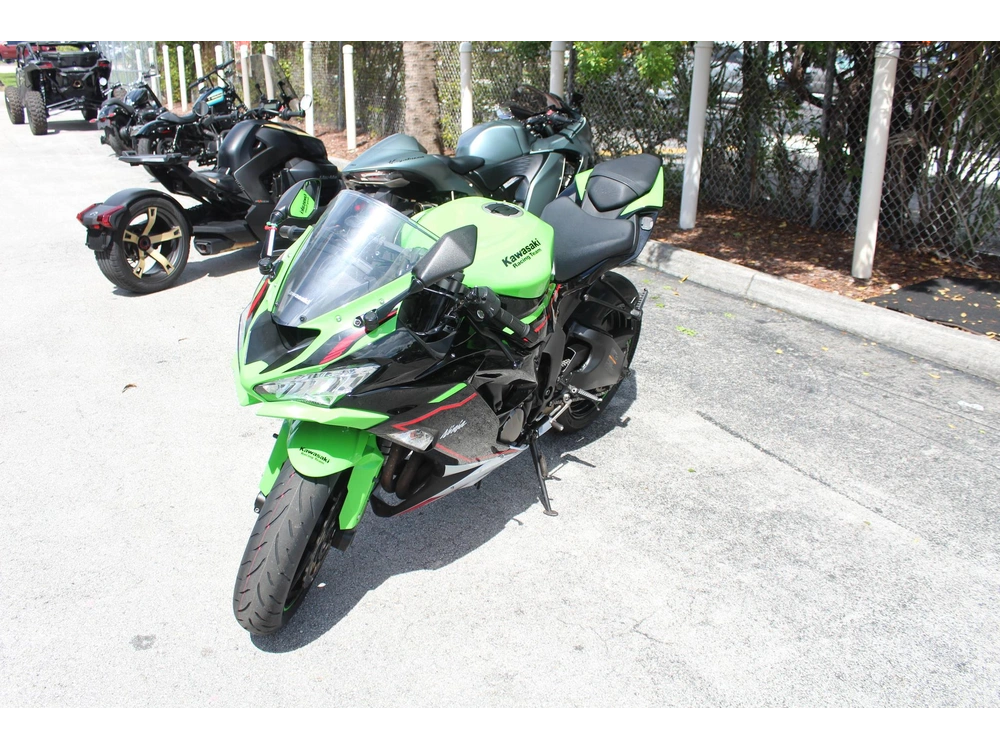 2021 Kawasaki Ninja6r