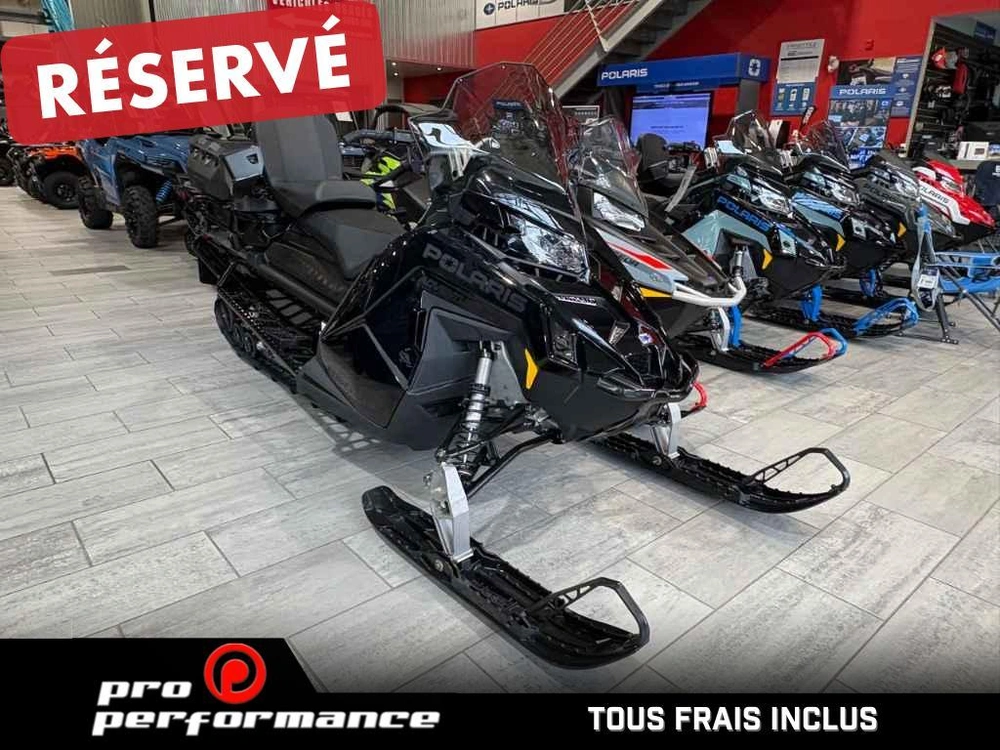 2027 Polaris 850 Titan Adventure Ultimate 1.8 alt