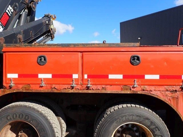 International 7600 2010