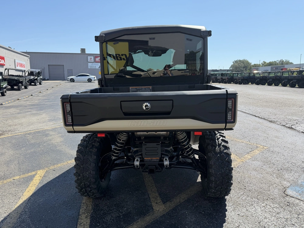 2026 Can-am Ssv Defender Limited 65 Hd11