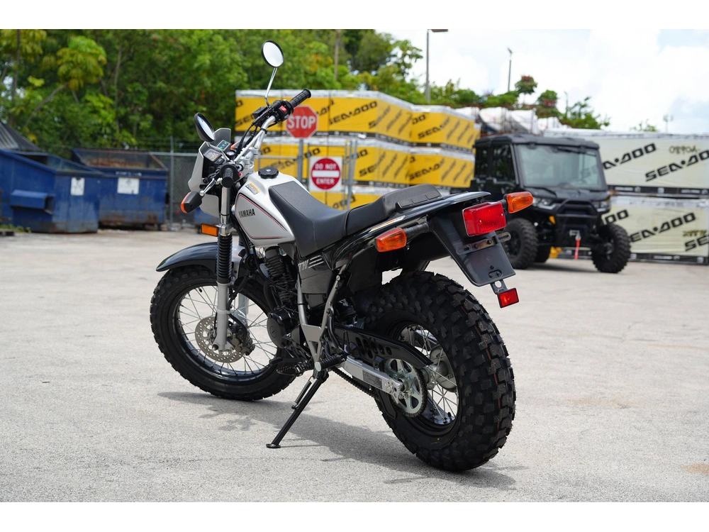 2026 Yamaha Tw200