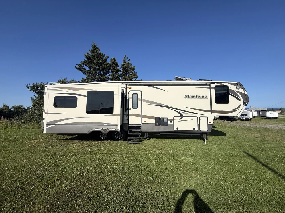 Montana By Keystone 3720rl 2016