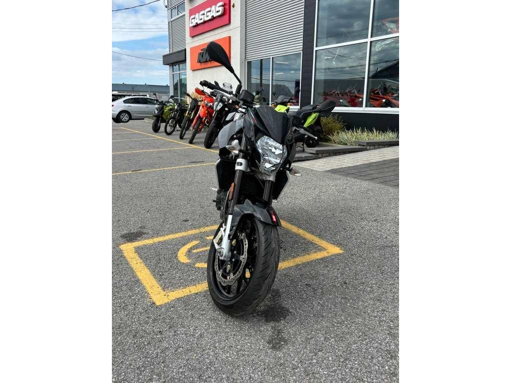 Aprilia Shiver 750 2016 alt