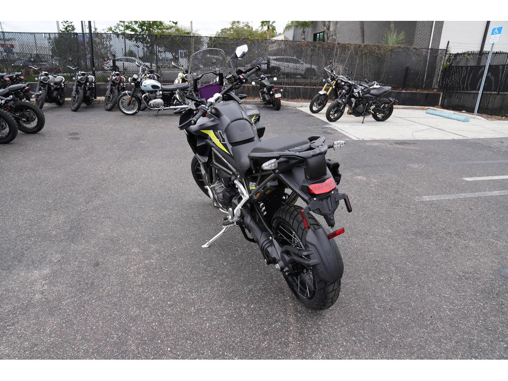 2026 Triumph Tiger 1200 Desert Edition alt