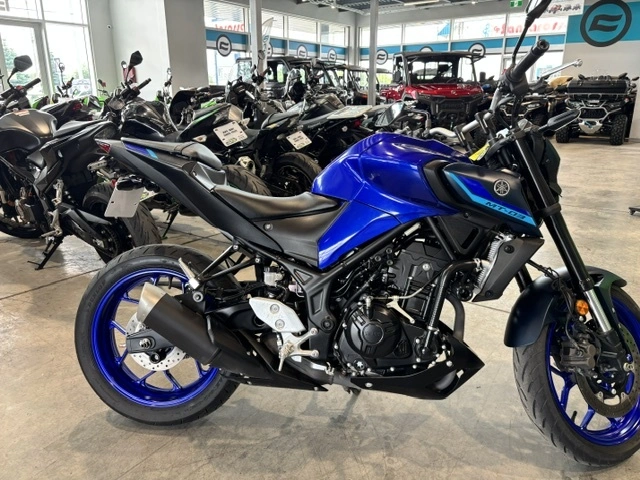 2023 Yamaha Mt-03 Mt03 Mt 03 Moins De 399cc Impeccable alt