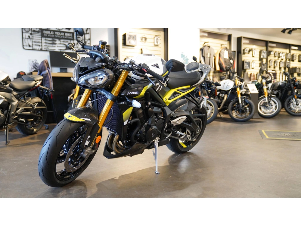 2026 Triumph Street Triple Moto2 Edition Rx alt