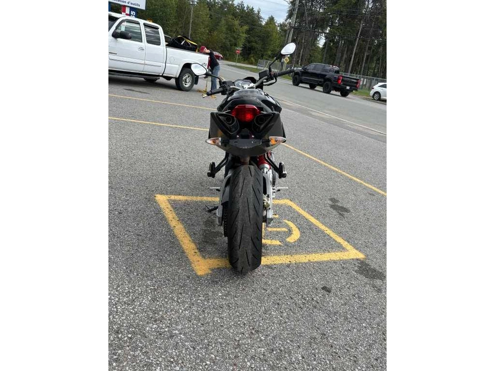 Aprilia Shiver 750 2016 alt