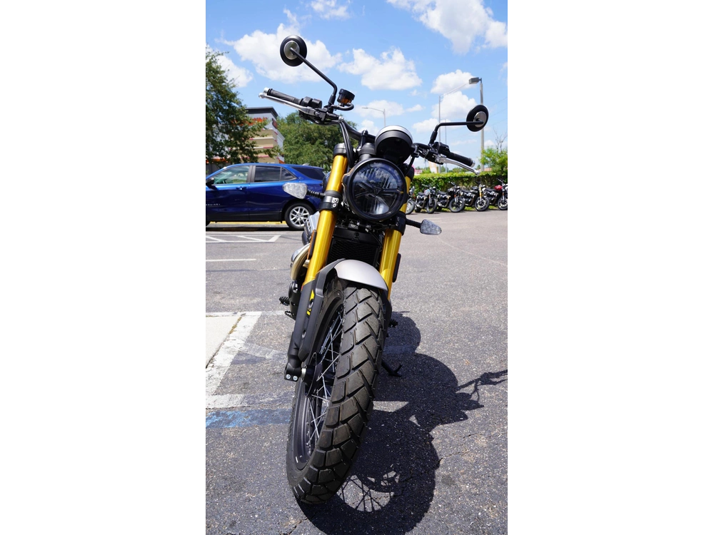 2026 Triumph Scrambler 900 alt