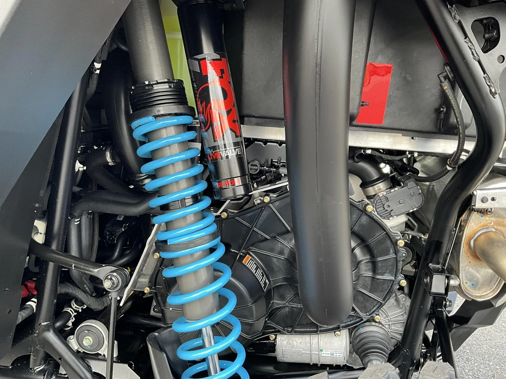 Polaris Rzr Pro Xp Ultimate 2026 alt