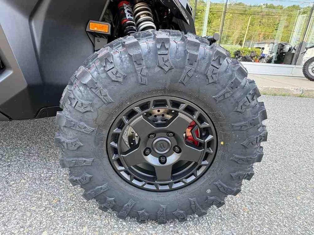 2026 Cfmoto Zforce Z10 alt