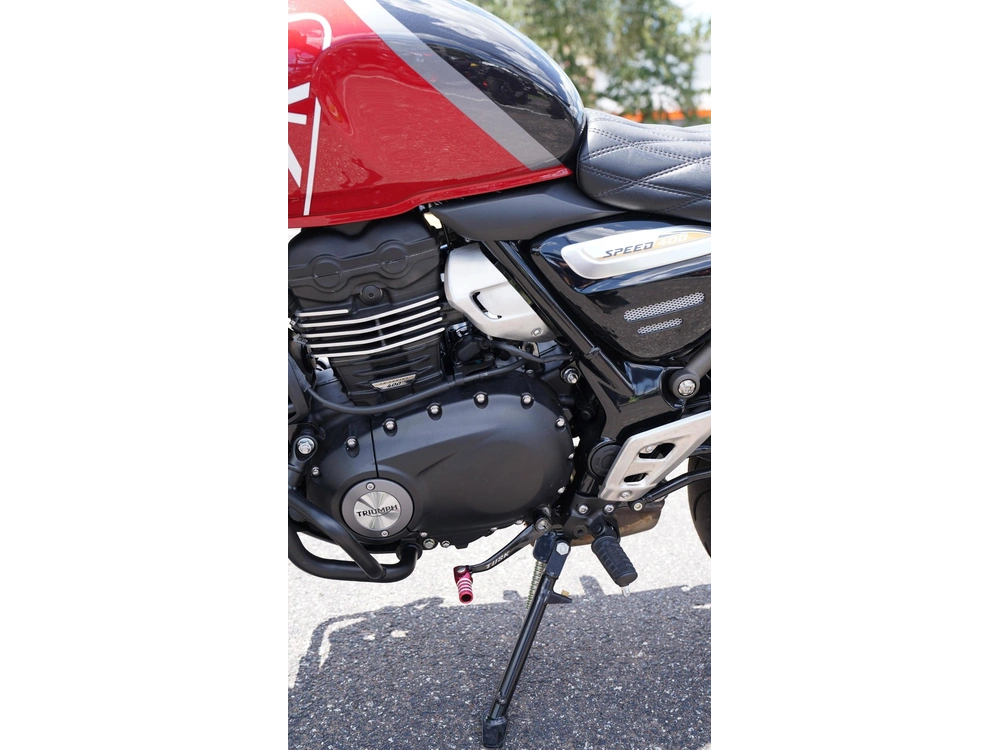 2025 Triumph Speed 400 alt