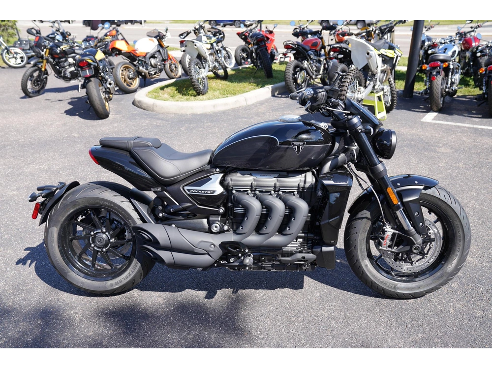 2026 Triumph Rocket 3 Storm R alt