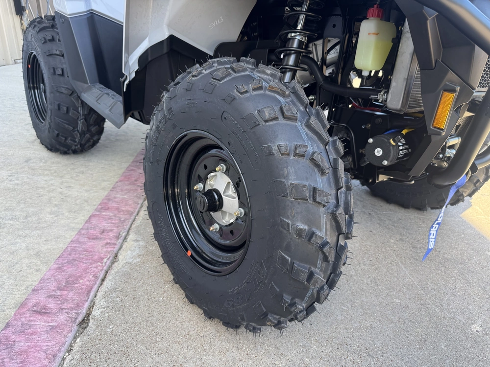 2027 Polaris Sportsman 570 Eps alt