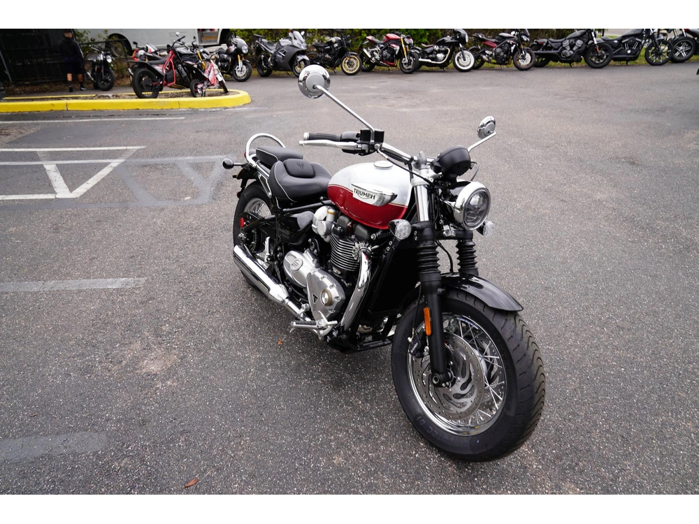 2025 Triumph Bonneville Speedmaster alt