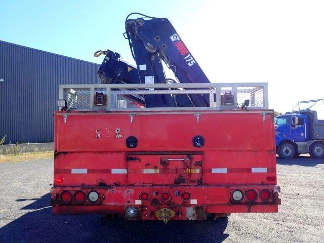 International 7600 2010