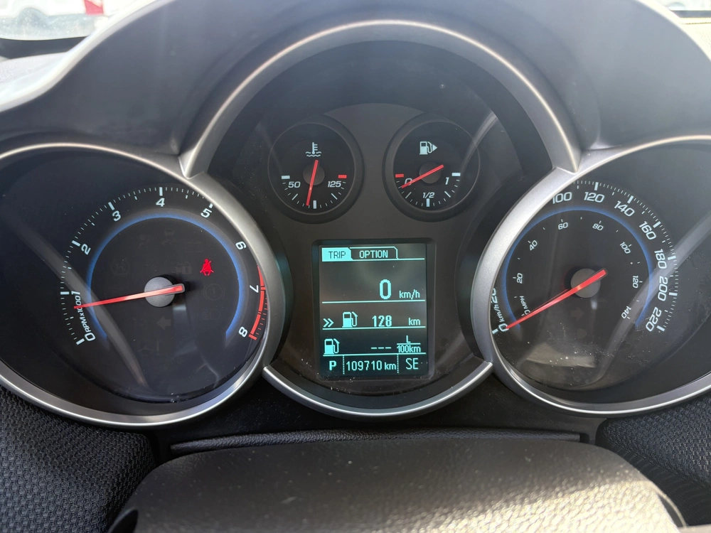 2014 Chevrolet Cruze 1lt alt