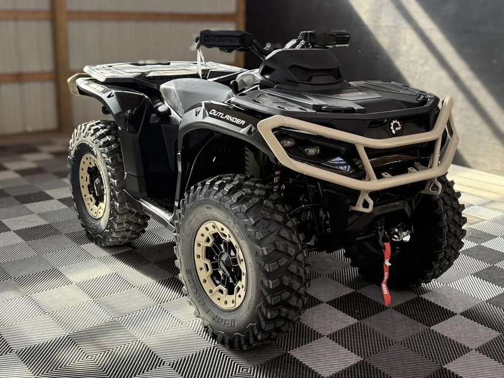 2027 Can-am Outlander Backcountry 1000r alt