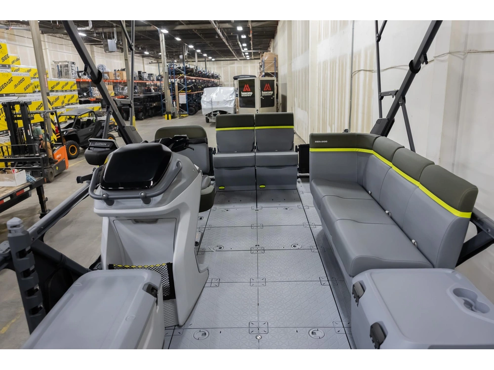 2026 Sea-doo Switch Fish 21 300hp 54tb alt