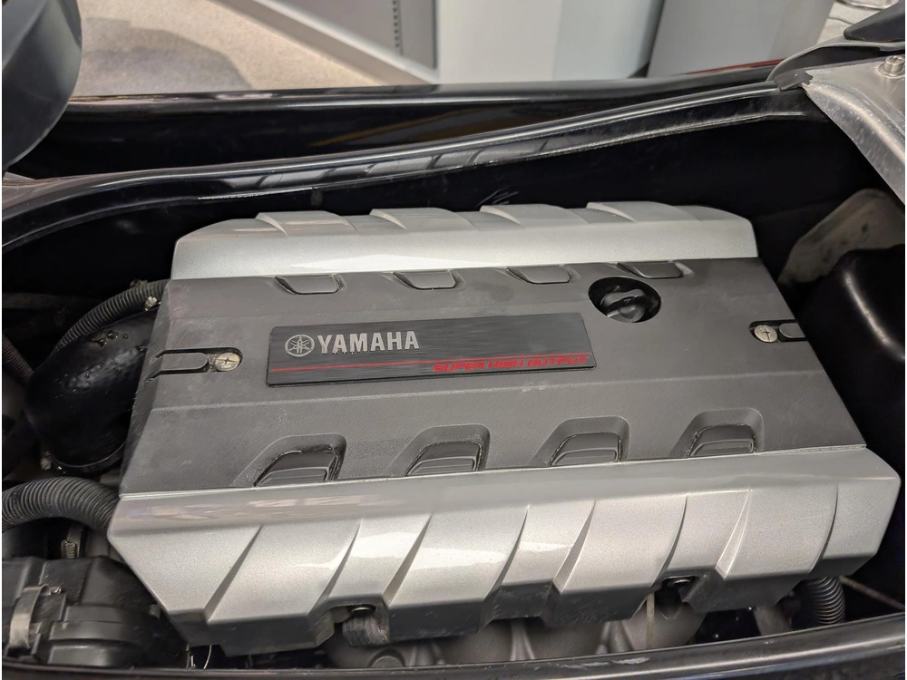 2012 Yamaha Fzs alt