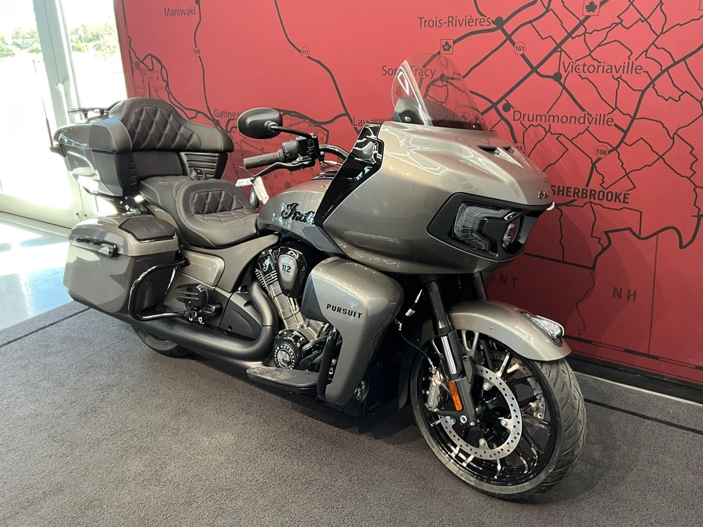 2026 Indian Motorcycle Pursuit Dark Horse + 112 & Powerband Audio Package alt