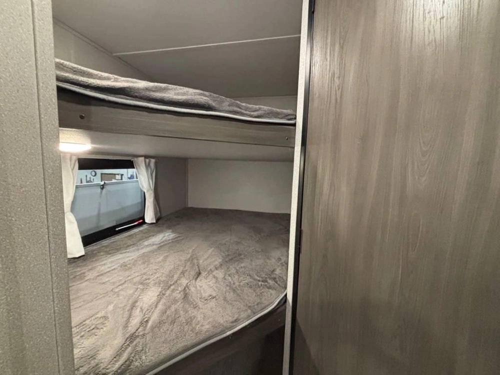 Shasta Revere 25rs 2021