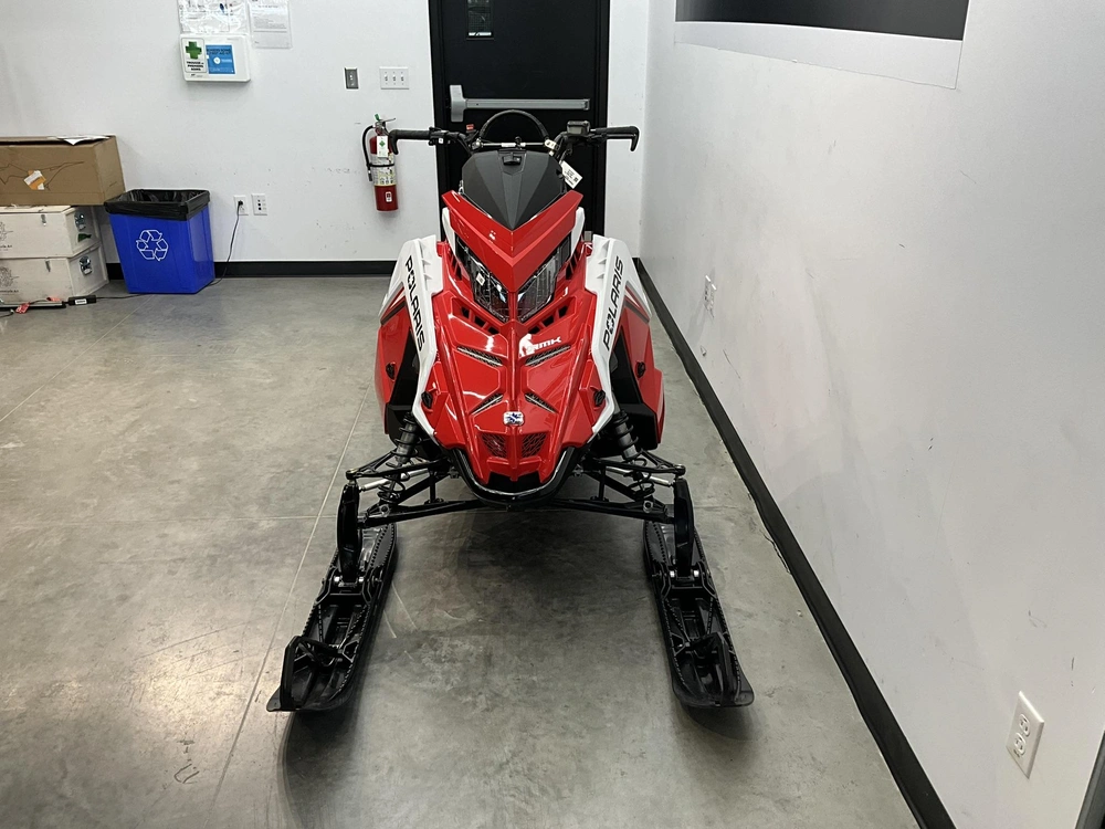 Polaris 850 Rmk Sps 155 2027 alt