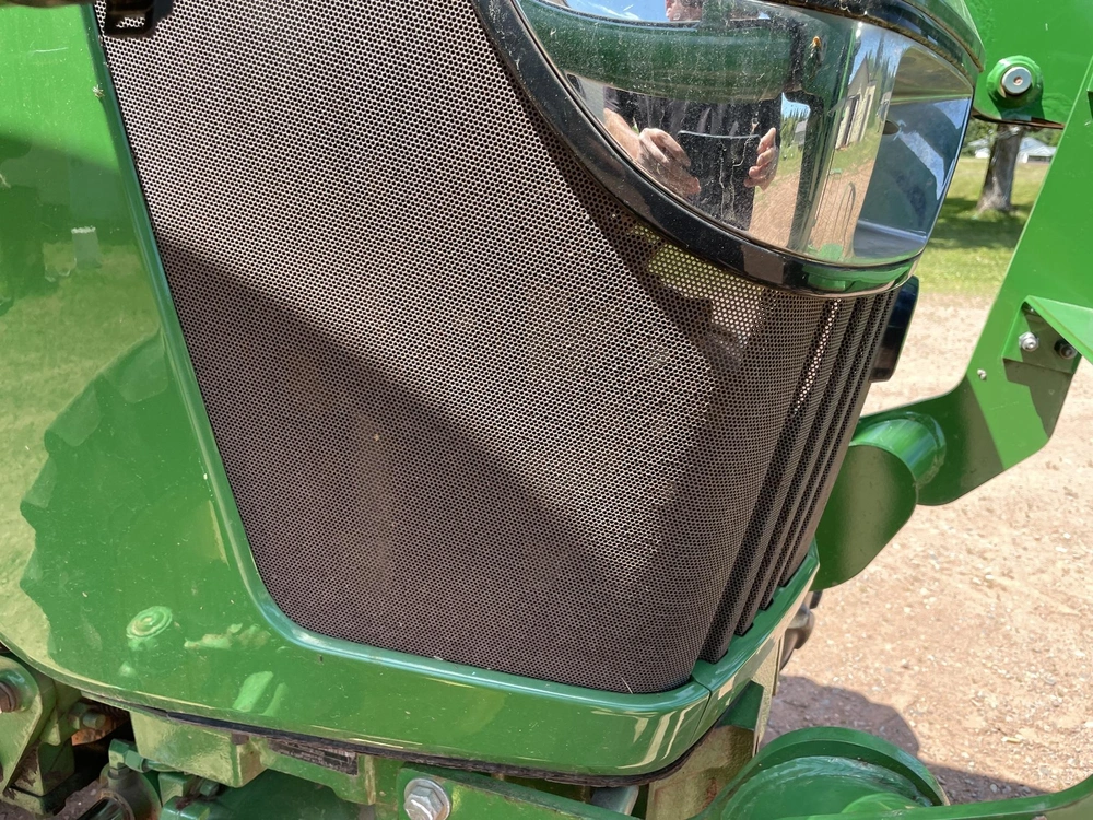 2021 John Deere 5075e alt