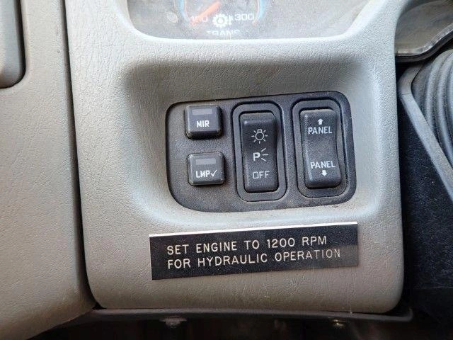International 7600 2010