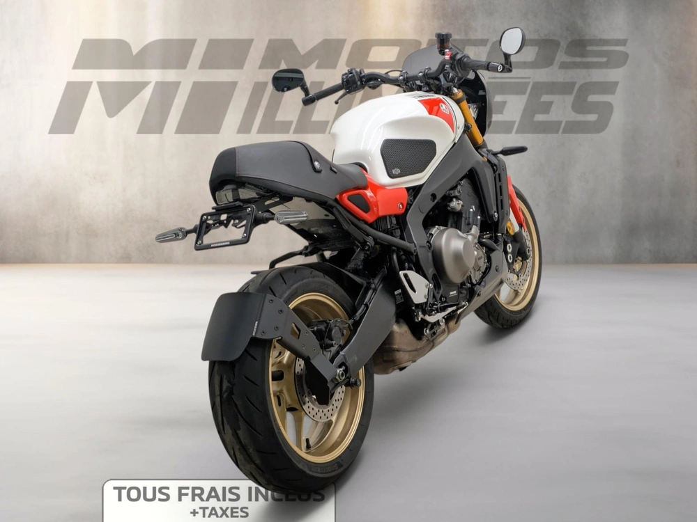 Yamaha Xsr 900 2024 alt