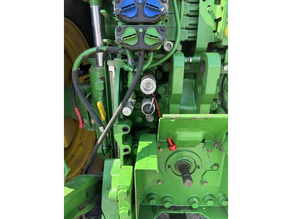 2021 John Deere 7r 250 alt