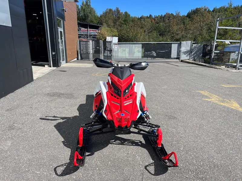 Polaris 9r Sb Assault 146 2027 alt