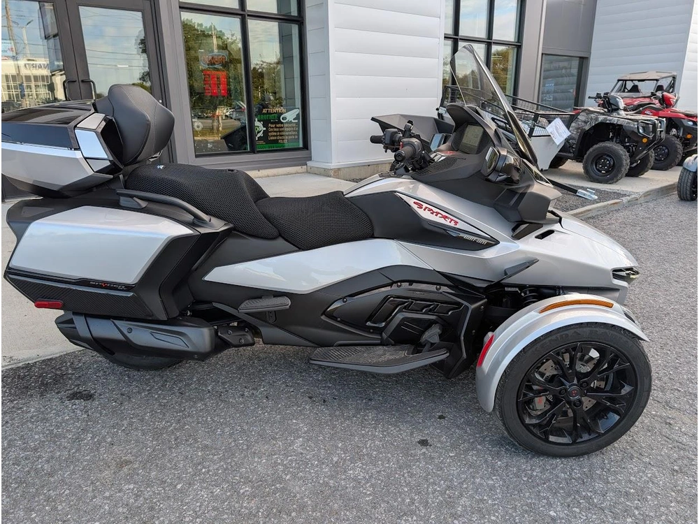 Bombardier Spyder Rt Limited 2024 alt