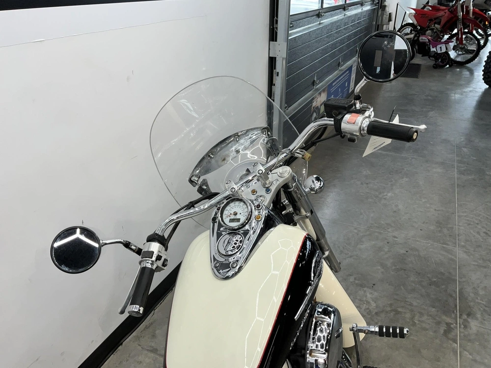 Honda Vt750 Cd3 2001 alt