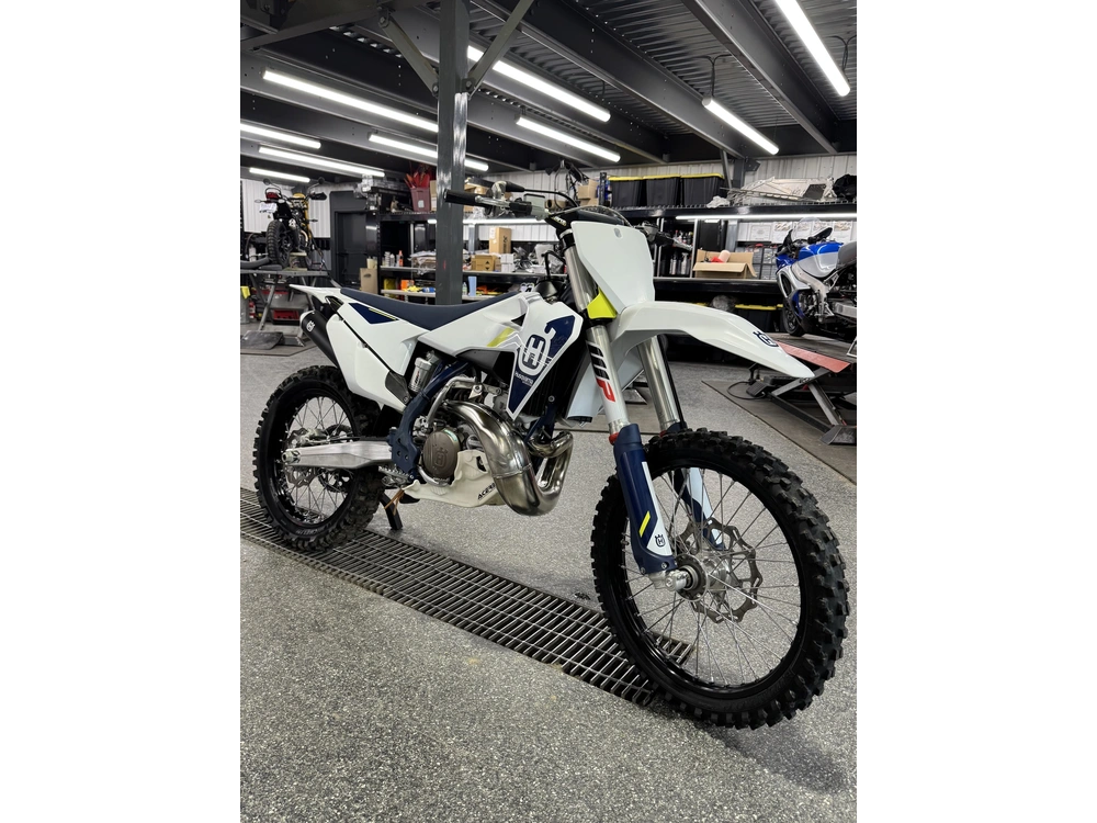 2022 Husqvarna Tc 250 alt
