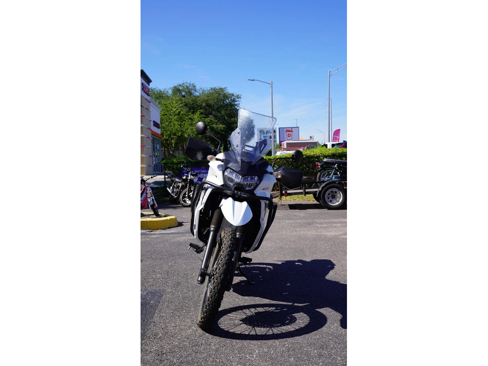 2024 Kawasaki Klr 650s alt