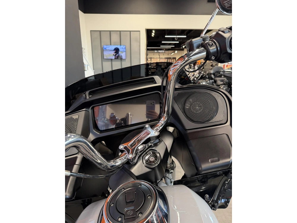 2026 Harley-davidson Grand American Touring alt