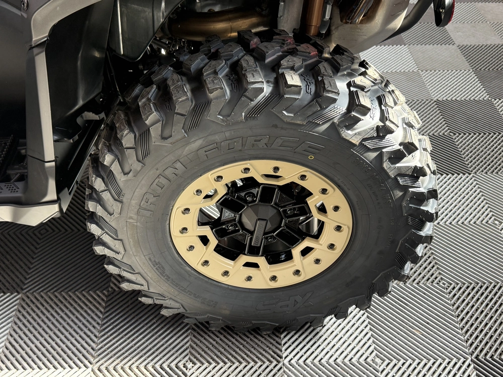 2027 Can-am Outlander Backcountry 1000r alt
