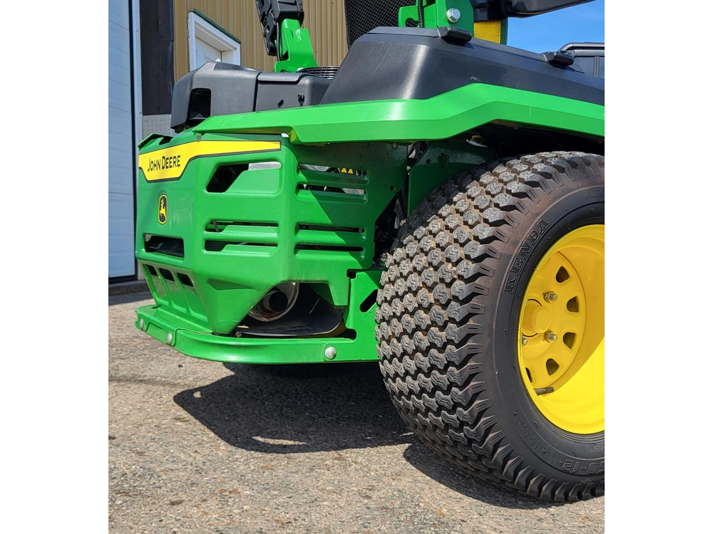 2024 John Deere Z545r alt