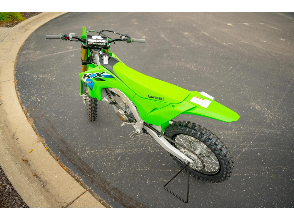 2026 Kawasaki Kx™250 alt