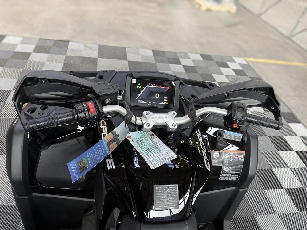 2026 Cfmoto Cforce 800 Touring alt