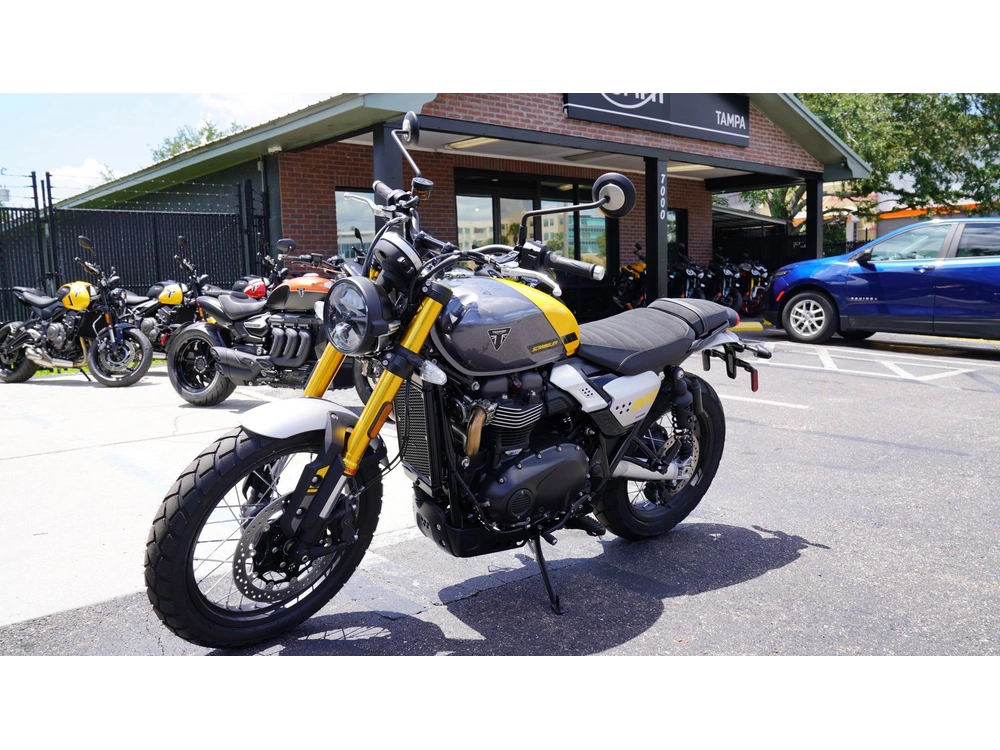 2026 Triumph Scrambler 900 alt