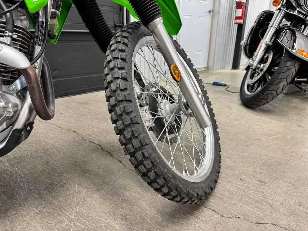 Kawasaki Klx230s 2023 alt