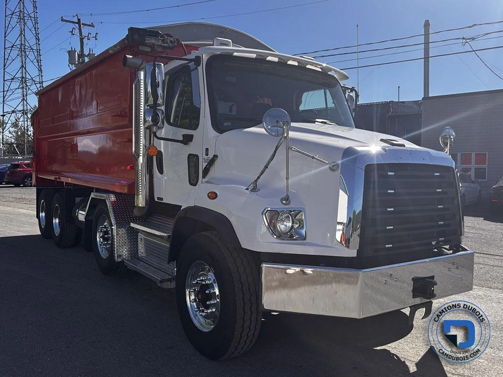 Freightliner 114sd 2022 alt