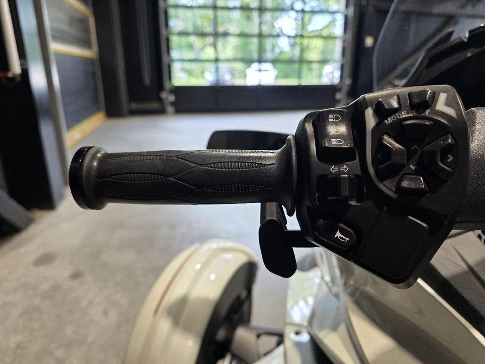 Can-am Spyder St Limited 2013 alt