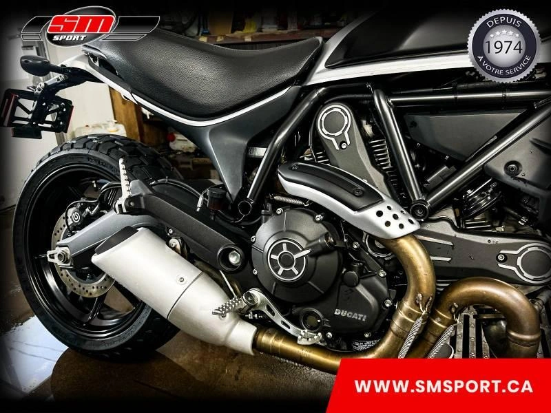 2017 Ducati Scrambler Icon alt