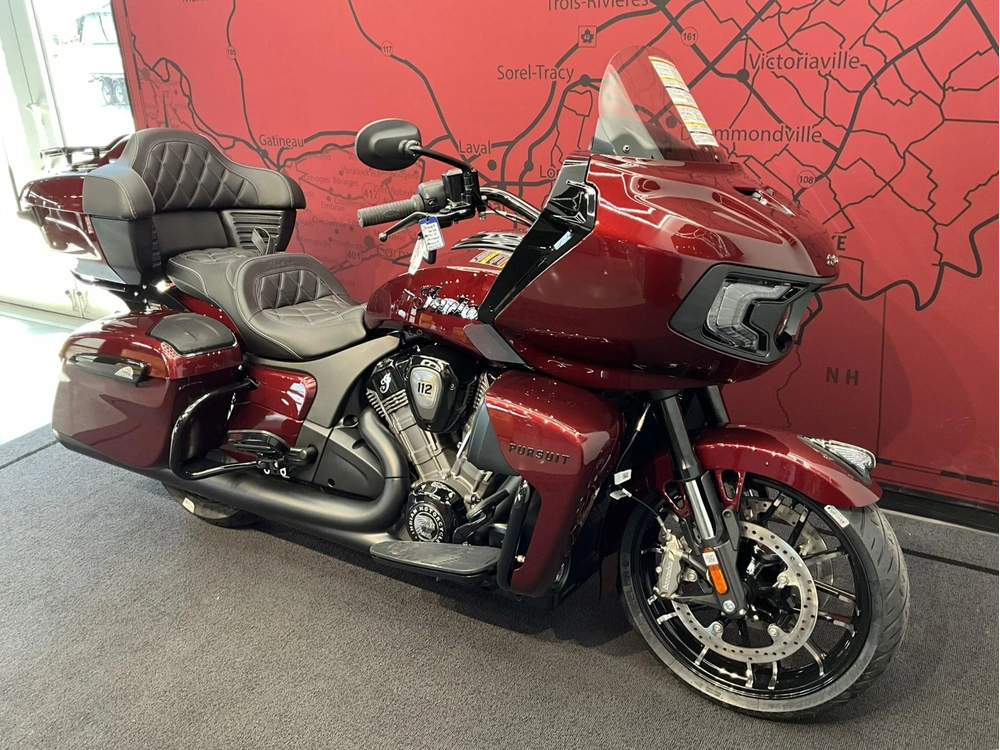 Indian Motorcycle Pursuit Dark Horse + 112 + Powerband Audio Package 2026 alt