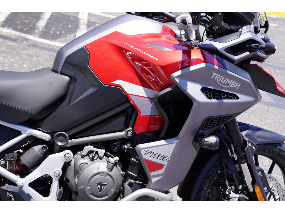 2024 Triumph Tiger 1200 Gt Explorer alt