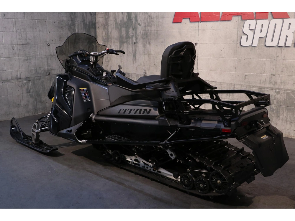 2027 Polaris 650 Titan Adventure 155 alt