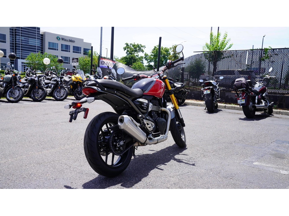 2026 Triumph Speed 400 alt