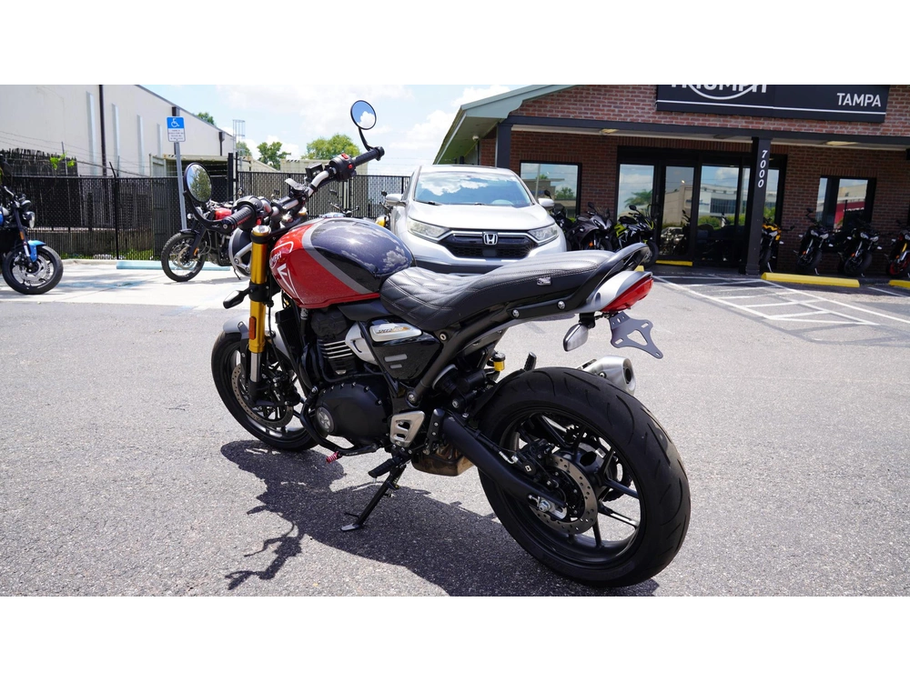 2025 Triumph Speed 400 alt